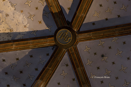 Mdaillon de cl de vote avec le monogramme du Christ F.BRUN 