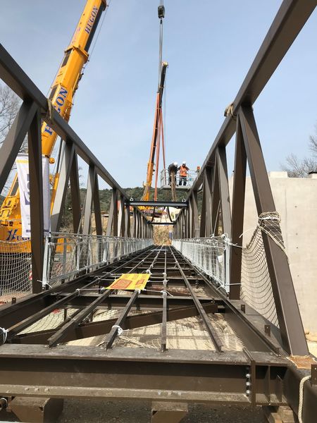 portion passerelle avec garde corps